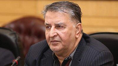 یوسفیان ملا: رئیس‌جمهور به‌ تنهایی نمی‌تواند مشکلات کشور را حل کند