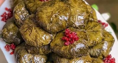 دلمه برگ خونگی؛ از خوردنش لذت ببرید