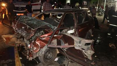 محبوس شدن ۶ سرنشین بر اثر تصادف در جاده کلات - مشهد