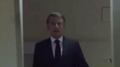 کتک خوردن مکرون از همسرش سوژه شد