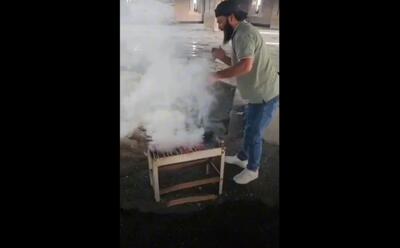 کباب کردن کنار قبر حافظ اسد (فیلم)