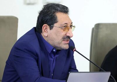 وزیر صمت: دولت سهام خودروسازان را واگذار می‌کند