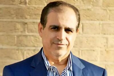 اگر دست ما باشد روزنامه‌ها باید در روز تعطیل هم منتشر شود