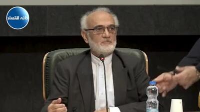 عضو مجمع تشخیص مصلحت نظام: مردم رفتارهایشان را بر اساس اعتماد به سخنان مسؤلان تنظیم می‌کنند!
