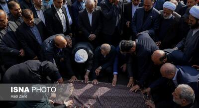 حضور سرزده پزشکیان در یک مراسم تشییع | جهان نیوز