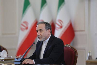 عراقچی: فرانسه هیچ صلاحیت اخلاقی برای ارشاد کردن ایرانیان ندارد