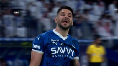 گل اول الهلال به القادسیه توسط میتروویچ - پارس فوتبال