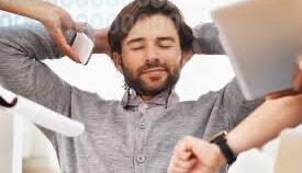 کابوس پیام‌های کاری در مرخصی