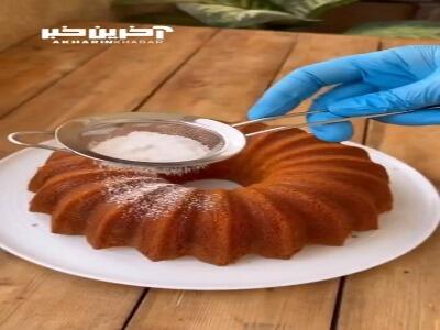 کیک ساده‌ی وانیلی روحتما تست کنید!