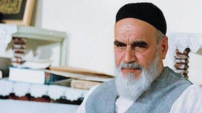 شخصیت و اندیشه های امام خمینی (ره)و رهبر معظم انقلاب معرفی و تبیین شود