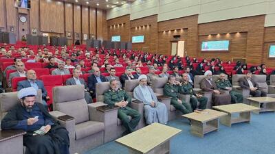 یک انتقاد و برداشت های چندگانه در روز ارتباطات و روابط عمومی  