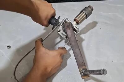 ساخت دریل دستی بدون برق / دریل دستی با ابزار ساده