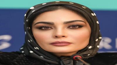 چهره روز | صحرا اسدالهی در ماشینش با سلفی جذابش | گلی شی