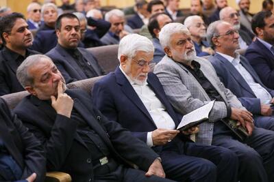 حضور  عارف در مراسم ختم خیر مدرسه‌ساز