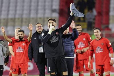 بیرانوند: به خاطر پول جدا شدم/ شاید اگر به گذشته برگردم از پرسپولیس نمی رفتم - پارس فوتبال