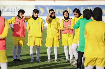 تمرکز ملی‌پوشان زنان بر روی انجام تمرینات تاکتیکی - پارس فوتبال