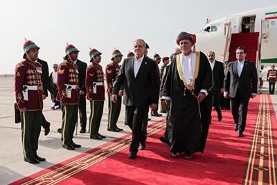 برگزاری مراسم استقبال رسمی سلطان عمان از رئیس جمهور - شهروند آنلاین