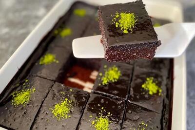 طرز تهیه کیک خیس شکلاتی، عصرانه‌ای جذاب و خوشمزه