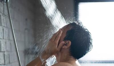 پاسخ علمی به پرسشی دیرینه: دوش گرفتن در صبح بهتر است یا شب؟