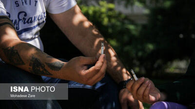 شاهد مصرف دخانیات بین اساتید، دانشجویان و کارکنان در محیط دانشگاه هستیم