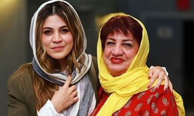 ناهید مسلمی با تیپی جوان پسند و متفاوت در تولدت دخترش+ عکس ها