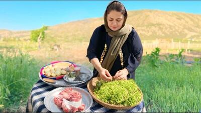 آشپزی روستایی؛ پخت یک چلو گوشت متفاوت در طبیعت (فیلم)