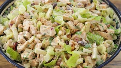 طرز تهیه یک خوراک مرغ رژیمی خوشمزه و ساده