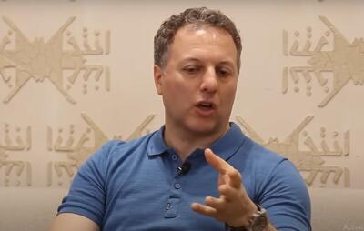 ویدیو / شروین وکیلی، اسطوره شناس: اولین ورود دهه هشتادی‌ها به میدان اجتماعی با تغییر میدان بازی همراه بود و فکر می‌کنم این ادامه پیدا کند / دهه هشتاد یک سرمایه ملی خیلی نیرومند برای ایران است؛ اینها نگاه ملی خیلی نیرومندی دارند وقتی گفتمان دهه هشتادی‌ها را تحلیل می‌کنید می‌بینید که خیلی ملی است؛ این پخته‌تر خواهد شد و تاثیر گذارتر