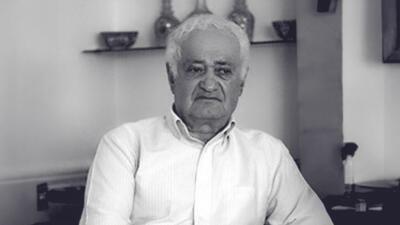 زیستن در میان واژگان
