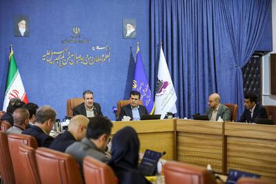 افشین: کارخانه‌های نوآوری اطراف شرکت‌های صنعتی ایجاد می‌شوند