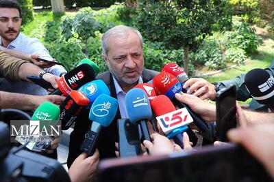 وزیر آموزش و پرورش: لو رفتن سوالات امتحان نهایی کذب محض است