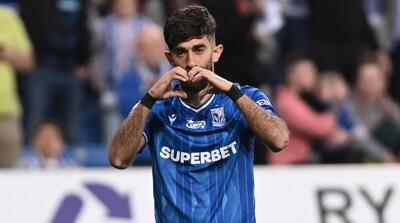 قلی‌زاده: استقلال و پرسپولیس برای جذب من نامه زدند؛ به خاطر لیگ قهرمانان اجازه جدایی ندارم! - پارس فوتبال