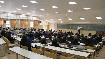 رنجش متقاضیان از تاخیر در جذب هیئت علمی در دانشگاه آزاد اسلامی