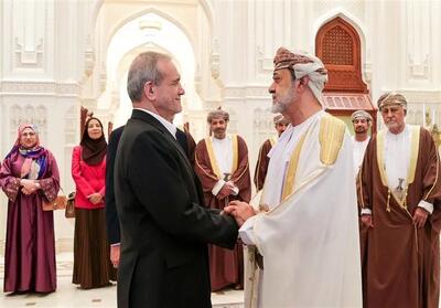 از دیدار با سلطان تا یادگاری در مسجد +عکس