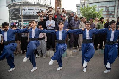 کارناوال خیابانی جشنواره هه‌لپه‌رکی بانه