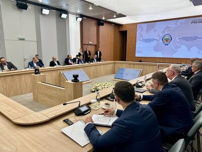 احمدیان: ایران از اصول خود در حفظ چرخه غنی‌سازی کوتاه نمی‌آید