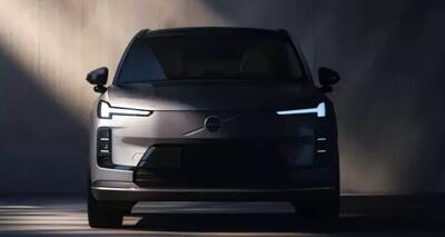 معرفی ولوو XC70 مدل 2025