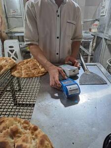 یک ادعای عجیب درباره حقوق کارگران نانوایی؛ روزی ۵ میلیون تومان یعنی ماهی ۱۵۰ میلیون تومان!