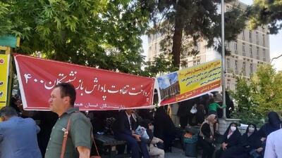 مشکلات فرهنگیان بازنشسته، از تاخیر در پرداخت معوقات تا سرگردانی در درمان/ چرا حساب برخی بازنشستگان بلوکه شد؟