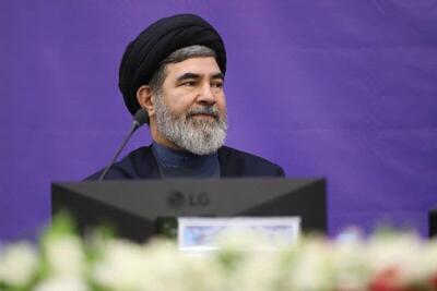 عبور از چالش‌های فرهنگی تنها با روشن کردن چراغ تفکر امکان‌پذیر است