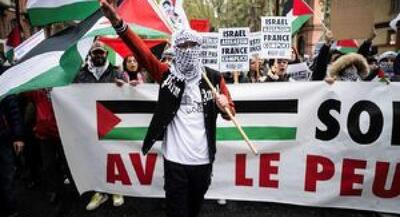 فواره معروف پاریس خون گریه کرد! | جهان نیوز