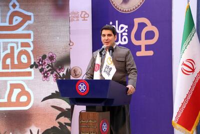 زبان کردی سرمایه فرهنگی ایران است