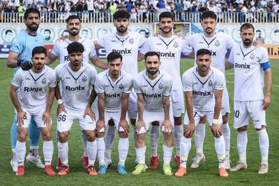 عکس | مصدومیت یک‌ ملوانی پس از درگیری با استقلالی‌ها - پارس فوتبال