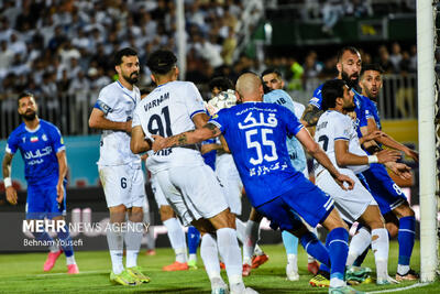 از حضور جیمی جامپ تا لقب هواداران ملوان به قهرمانی استقلال - پارس فوتبال