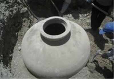 کشف خمره و سنگ 1600 ساله در نطنز/دستگیری یک نفر - تسنیم