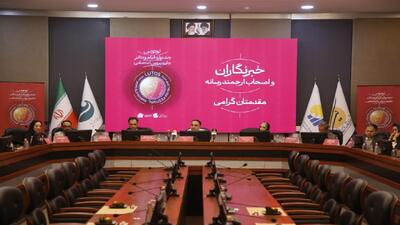 پروین اعتصامی نمادی از جایگاه زنان در جشنواره لوتوس
