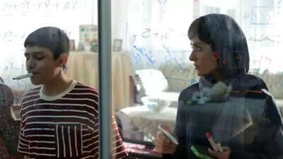 تصاویر تازه از بازیگران سریال «زن و بچه»؛ چهره‌هایی آشنا با نگاهی نو