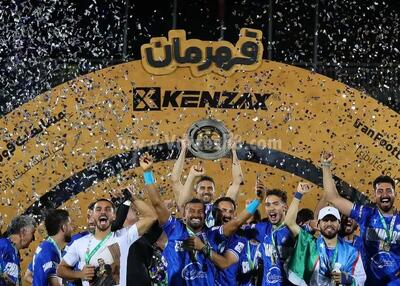 پرسپولیس و چهار باشگاه به استقلال تبریک نگفتند
