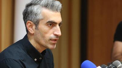 سرمربی استقلال: کادر فنی بی‌ادعا در خدمت تیم بود