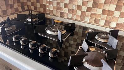 روش طبیعی و سریع برای از بین بردن چربی های قدیمی اجاق گاز